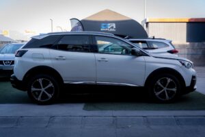 PEUGEOT 3008 1.6 2019