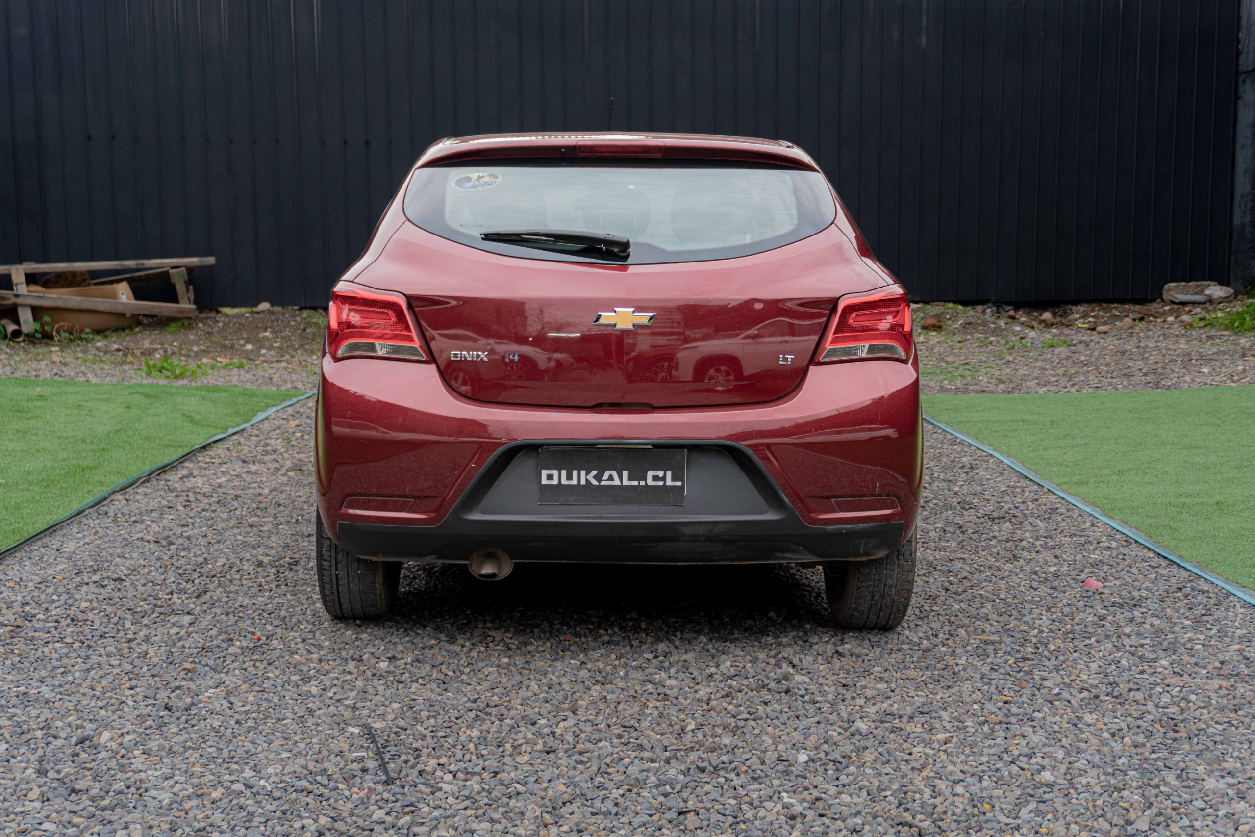 Chevrolet Onix — foto 5 de 9