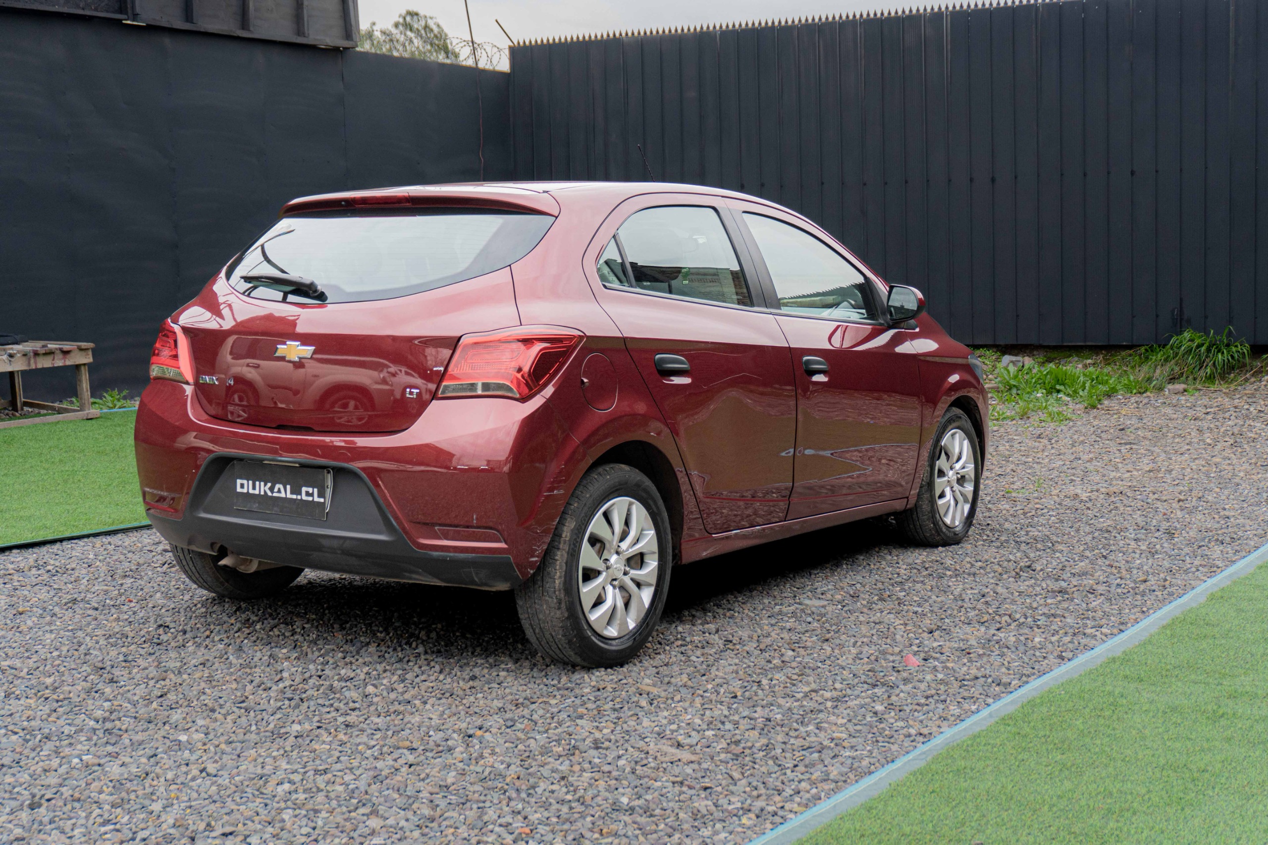 Chevrolet Onix — foto 4 de 9