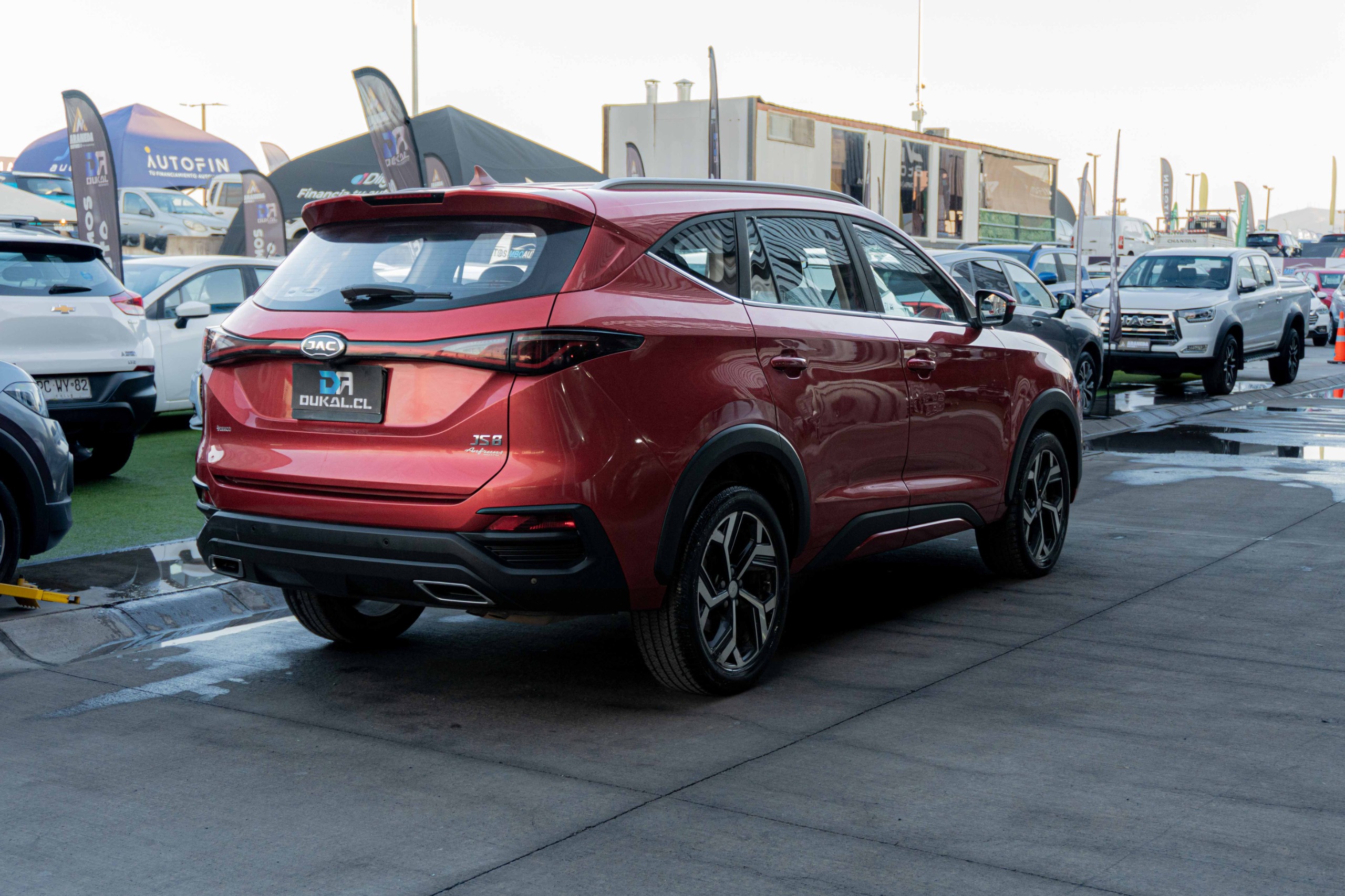 JAC Js8 — foto 4 de 9