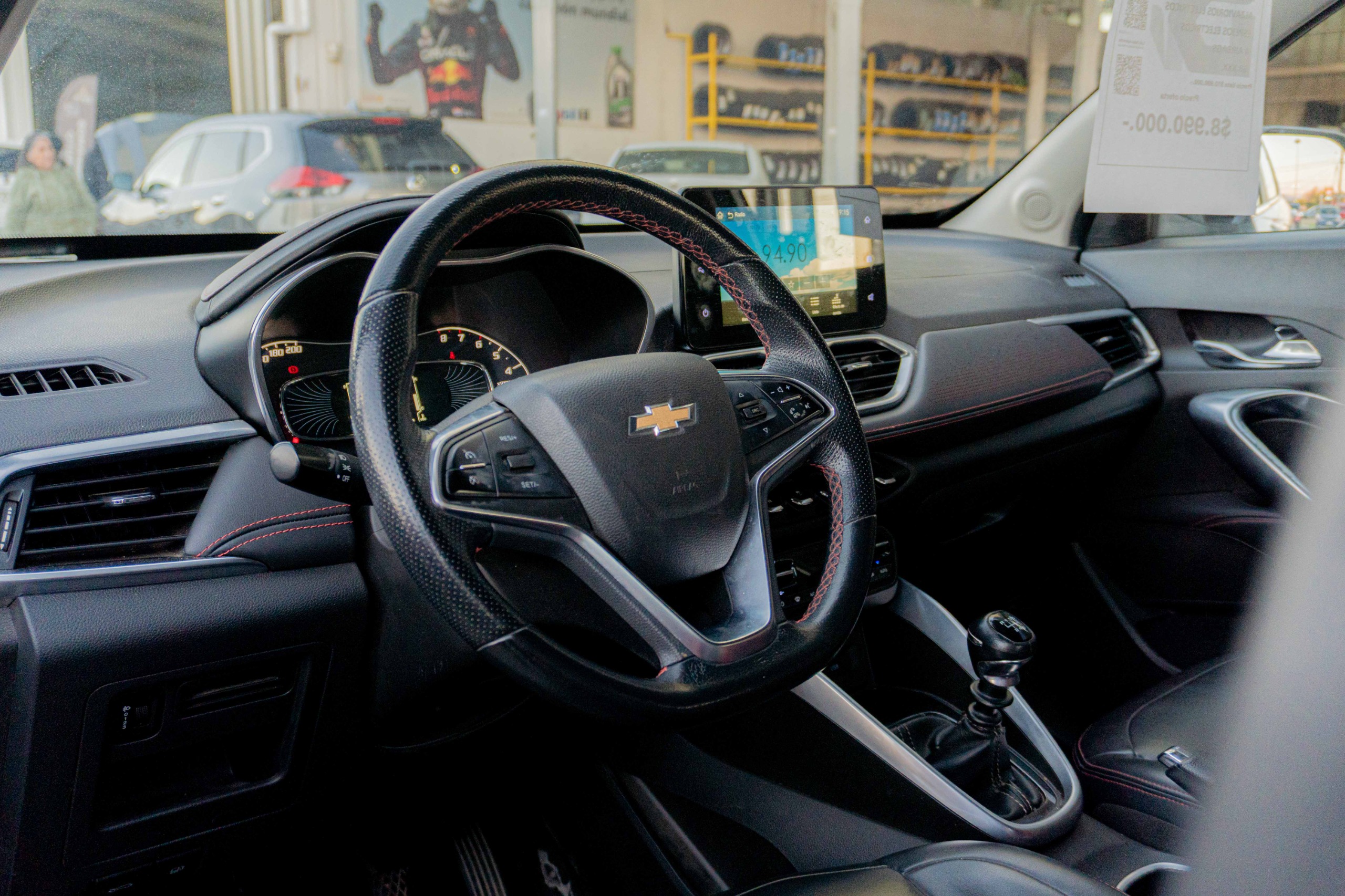 Chevrolet Tracker — foto 6 de 9