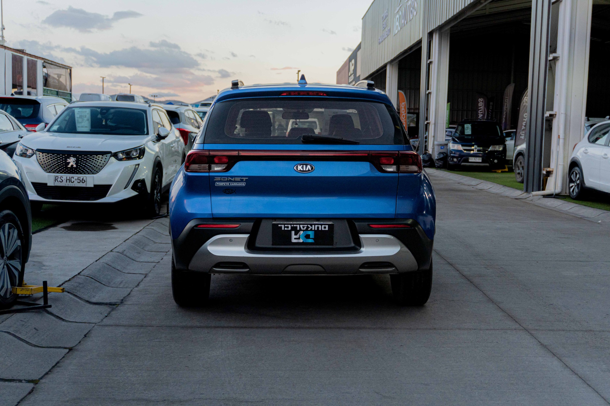 KIA Sonet — foto 5 de 9