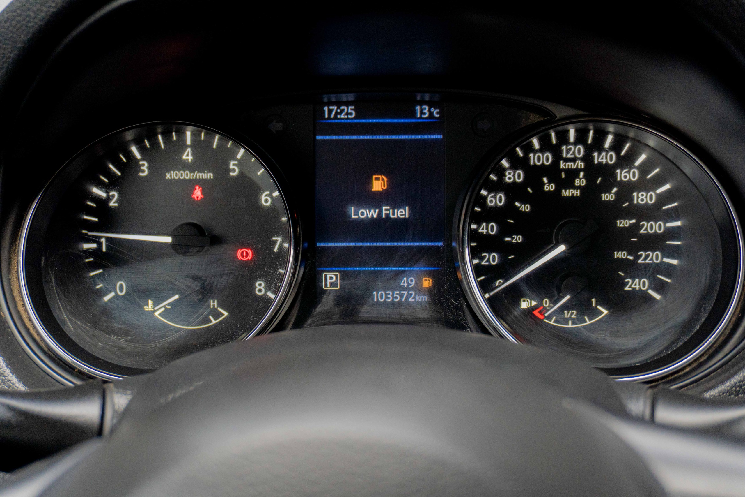 Nissan X-Trail — foto 7 de 9