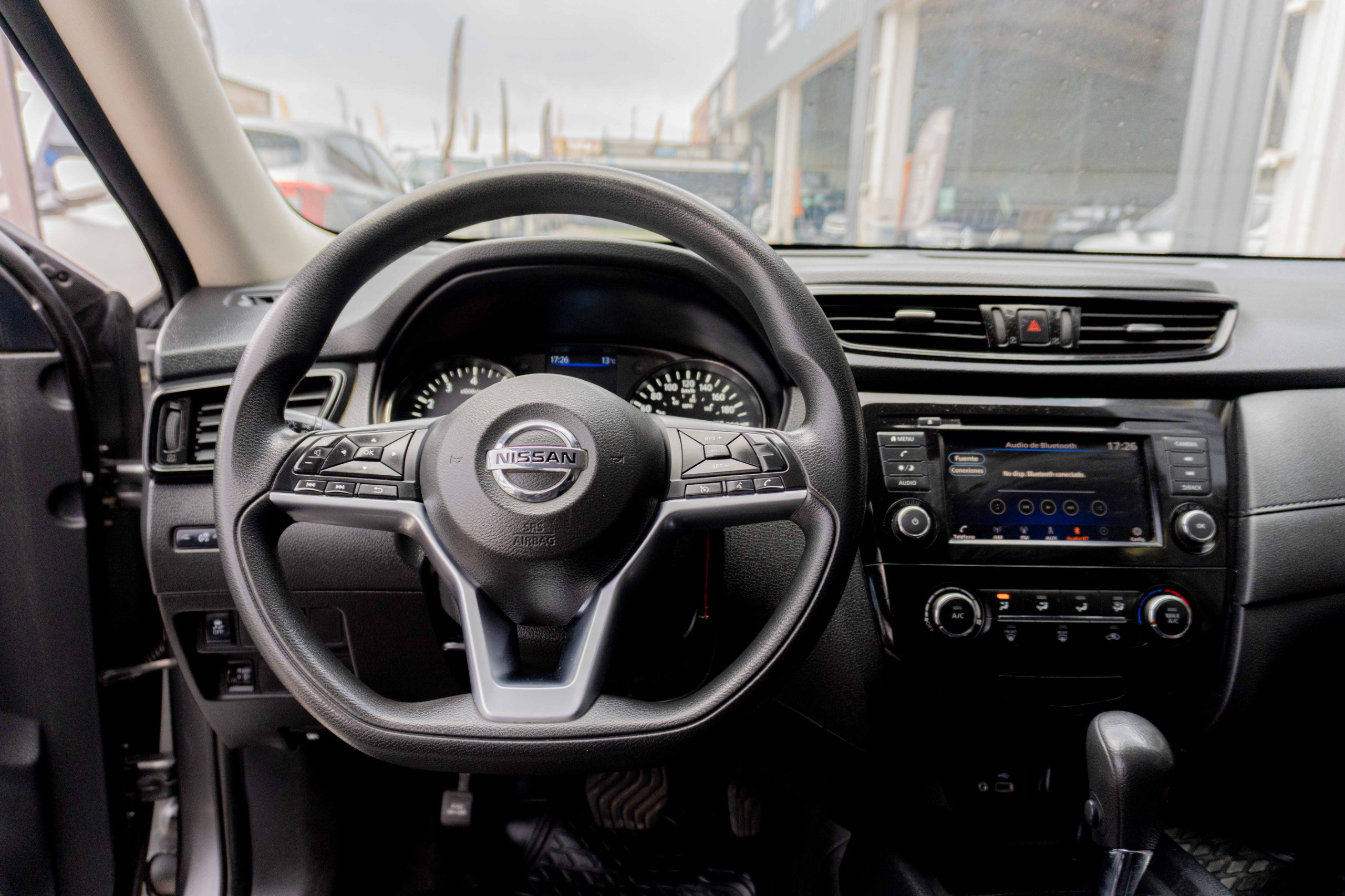 Nissan X-Trail — foto 9 de 9