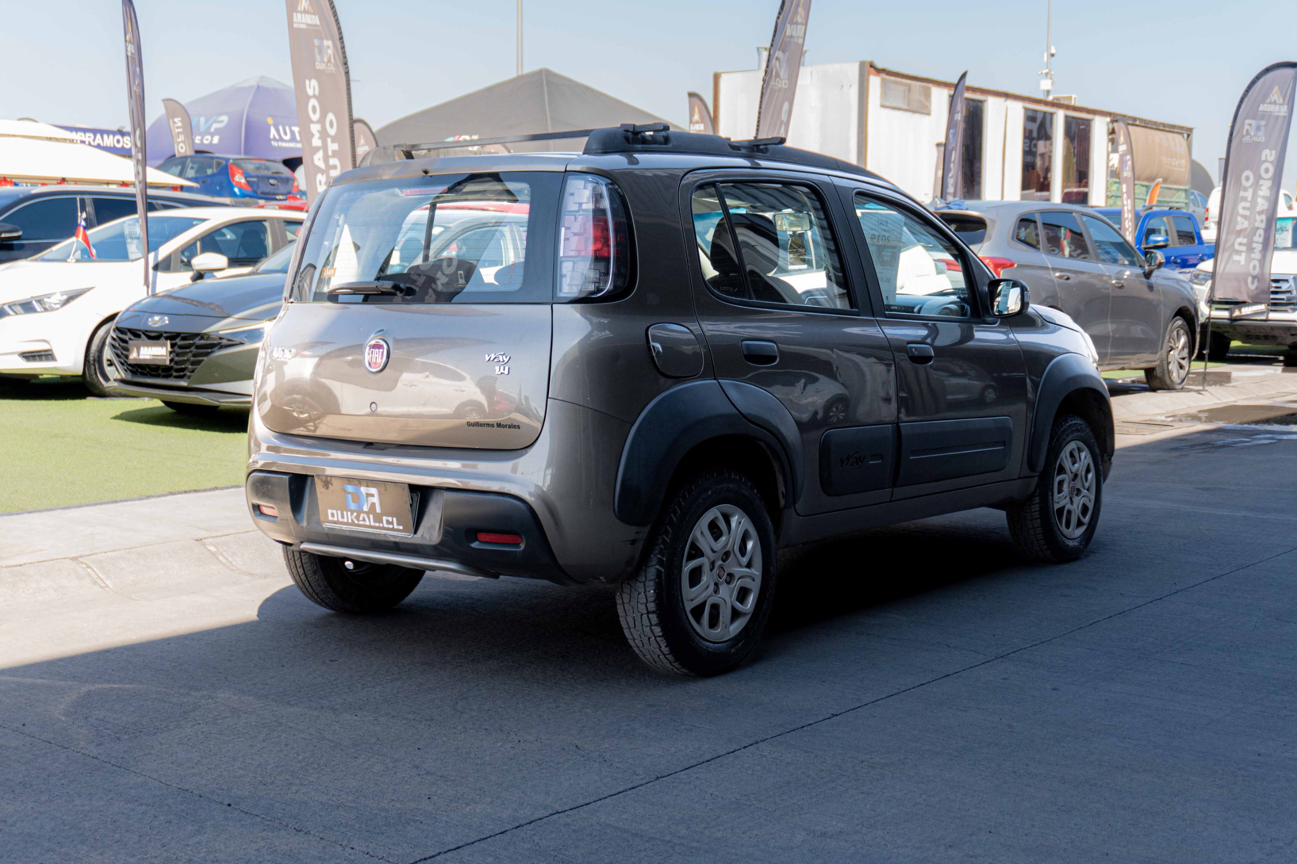Fiat Uno Way — foto 4 de 9